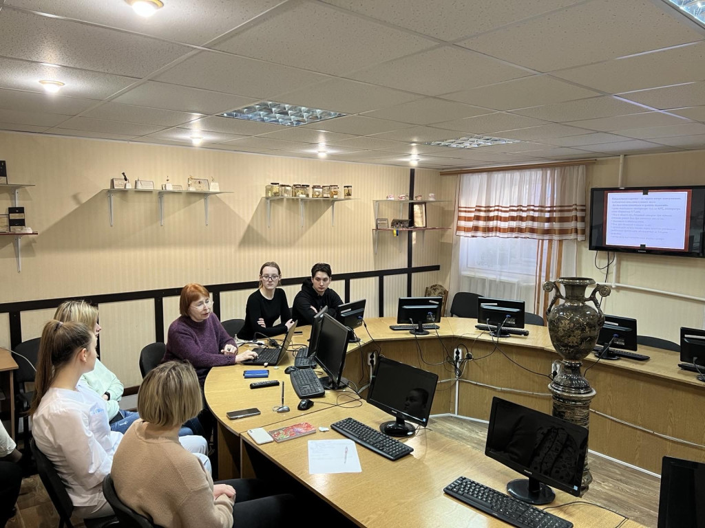 Відбулося друге засідання студентської наукової групи кафедри хірургічної стоматології та щелепно-лицевої хірургії