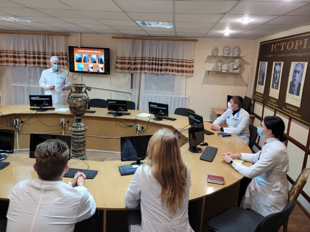 Відбулося друге засідання студентської наукової групи кафедри хірургічної стоматології та щелепно-лицевої хірургії