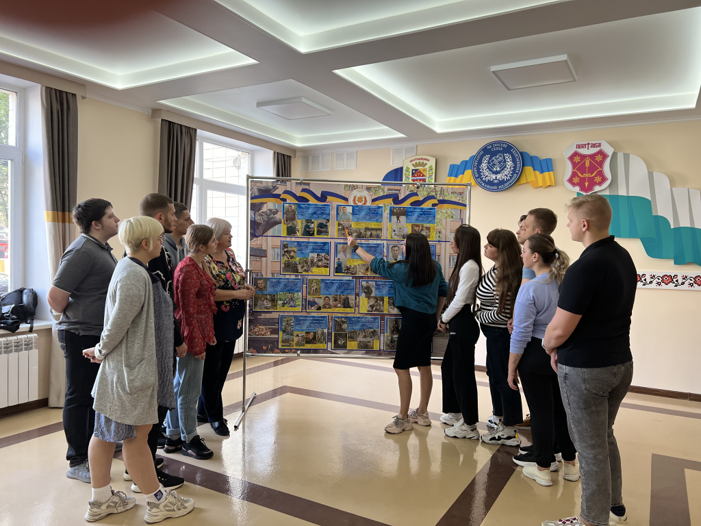 Фотовиставка, присвячена співробітникам та студентам університету, які захищають нашу державу
