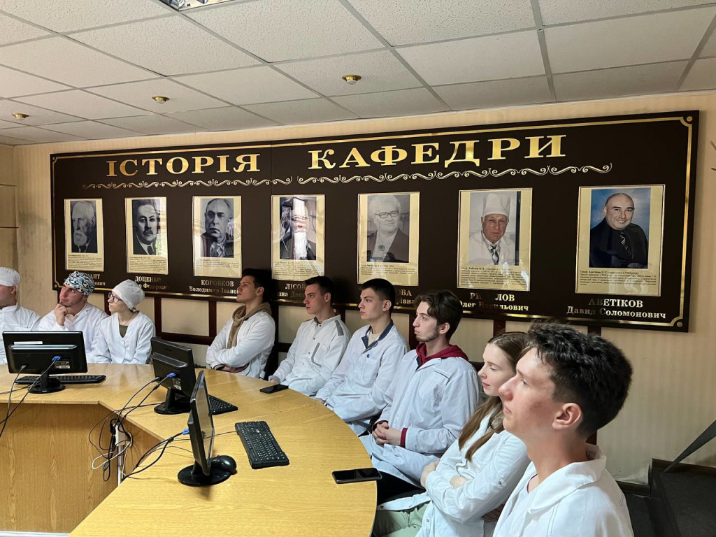ДО 82-РІЧЧЯ З ДНЯ НАРОДЖЕННЯ  ВИДАТНОГО УЧЕНОГО, ЛІКАРЯ, ПЕДАГОГА  ОЛЕГА ВАСИЛЬОВИЧА РИБАЛОВА